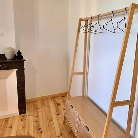 Maison Henriette - Au Pres De La Cite Medievale Apartmán *