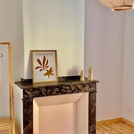 Maison Henriette - Au Pres De La Cite Medievale Apartmán