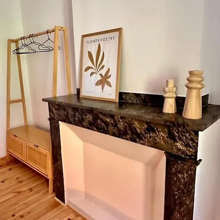 Maison Henriette - Au Pres De La Cite Medievale Apartmán