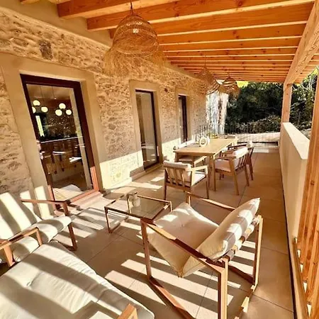 Maison Henriette - Au Pres De La Cite Medievale Apartmán *