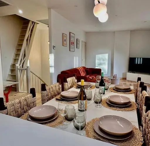 Maison Henriette - Au Pres De La Cite Medievale Διαμέρισμα *